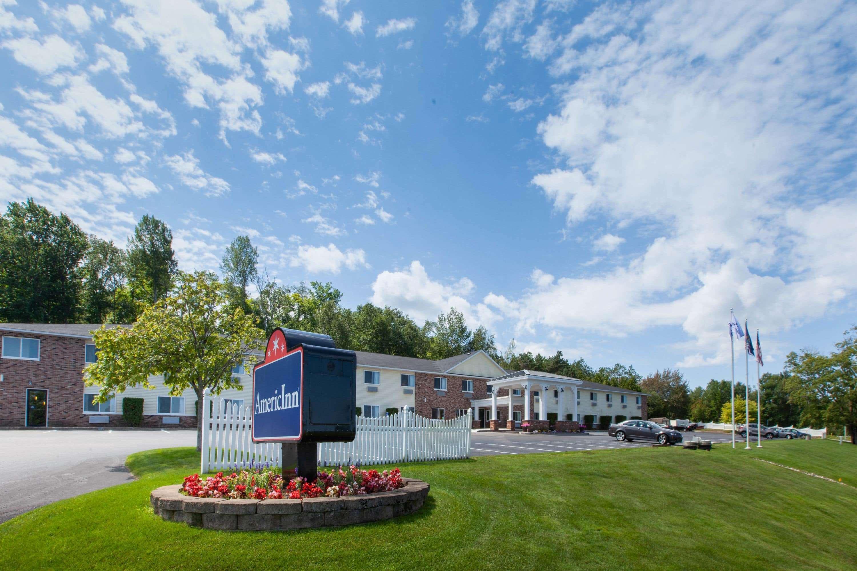 Americinn By Wyndham Petoskey Exteriér fotografie
