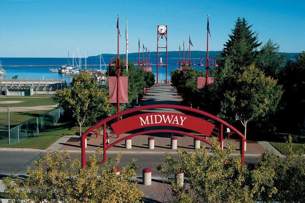 Americinn By Wyndham Petoskey Exteriér fotografie