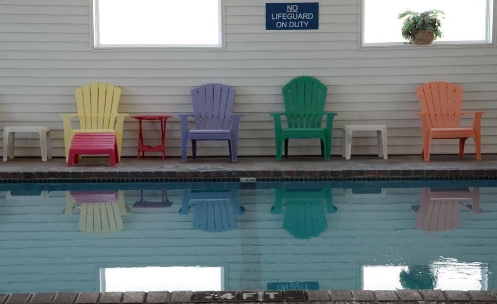 Americinn By Wyndham Petoskey Exteriér fotografie