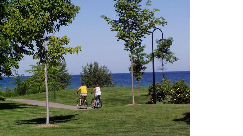 Americinn By Wyndham Petoskey Exteriér fotografie